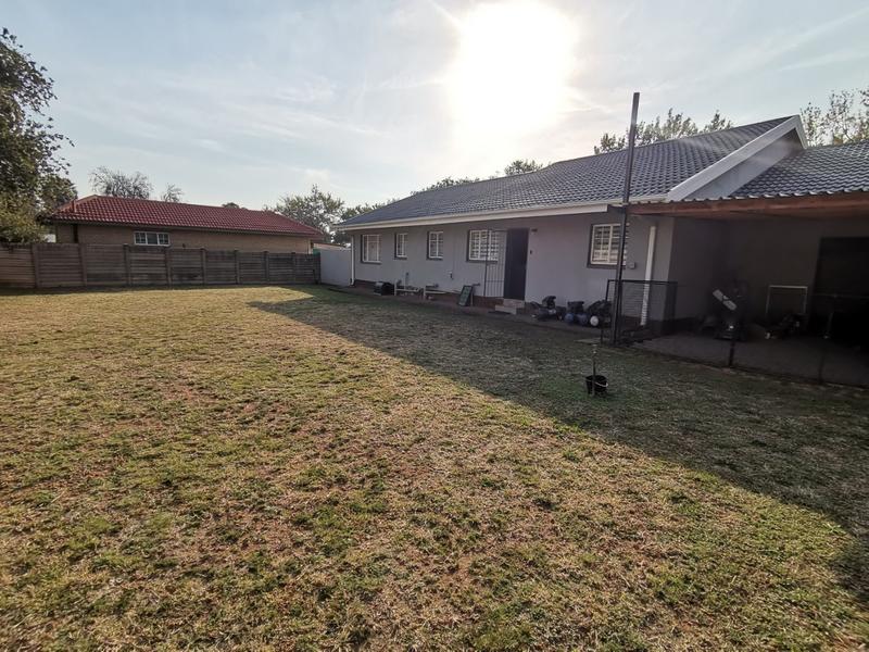 3 Bedroom Property for Sale in Vaalpark Free State